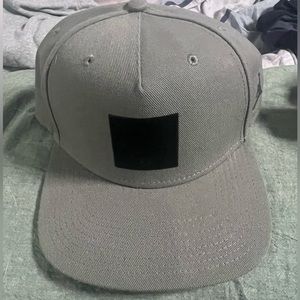 Jordan hat. Snap back
